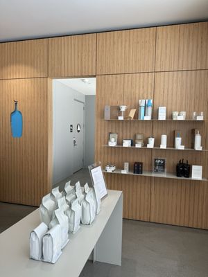 Blue Bottle Coffee by null