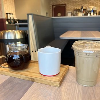 Blackberry Market - Pourover and iced blueberry basil oatmilk latte - Coffee & Tea Near Me - Oak Brook, Illinois