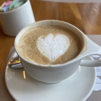 Apple Pie Bakery Café - Coffee - Bakeries Near Me - Hyde Park, New York
