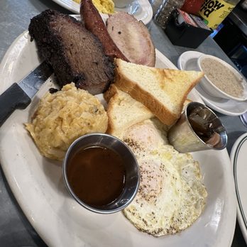 Phoebe's Diner - -78704 Platter- - Diners Near Me - Austin, Texas
