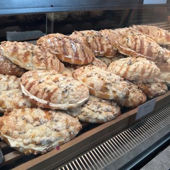 BA Bakehouse - Bakeries Near Me - Bellevue, Washington