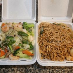 Good China Restaurant - Shrimp & veggies and shrimp lo mein