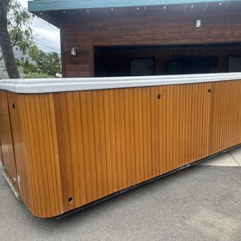 Soul Spa Movers - Swim spa in original location, outside the housing. - Movers Near Me - Garden Grove, California