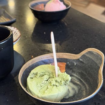 Sushi%AYCE/All You Can Eat - Sushi Bars Near Me - Seattle, Washington