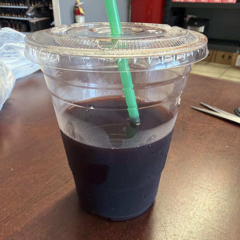 Cafe Inka - Agua de jamaica - Mexican Near Me - Huntington Park, California Cafe Inka - Agua de jamaica - Mexican Near Me - Huntington Park, California