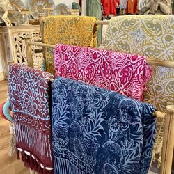 Barefoot Trading - Batik Sarongs with terry-cloth backing