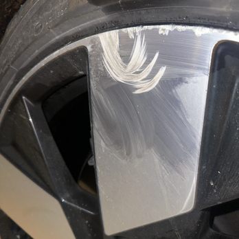 Cosmetic Wheel Repair - Wheel & Rim Repair Near Me - Burien, Washington Cosmetic Wheel Repair - Wheel & Rim Repair Near Me - Burien, Washington