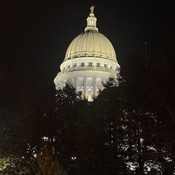 Wisconsin State Capitol - Landmarks & Historical Buildings Near Me - Madison, Wisconsin