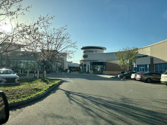 Cross Creek Mall by null
