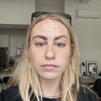 Spoolie & Mane - Uneeven eyebrow wax from "professional mapping" despite asking for straight brows - Eyelash Service Near Me - Toms River, New Jersey Spoolie & Mane - Uneeven eyebrow wax from "professional mapping" despite asking for straight brows - Eyelash Service Near Me - Toms River, New Jersey