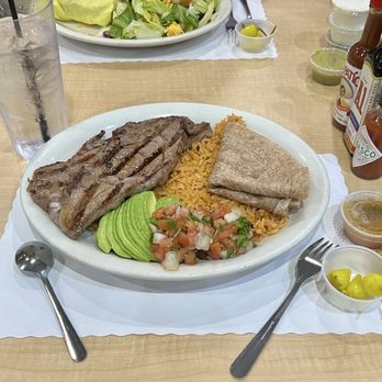 Hot Off the Grill - Steak - Fast Food Near Me - Fountain Valley, California Hot Off the Grill - Steak - Fast Food Near Me - Fountain Valley, California