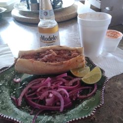 Tortas ahogadas el Chava - Las ricas tortas que tienen !!