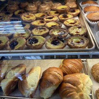 Nova Alianca - Pastries - Cafes Near Me - Newark, New Jersey