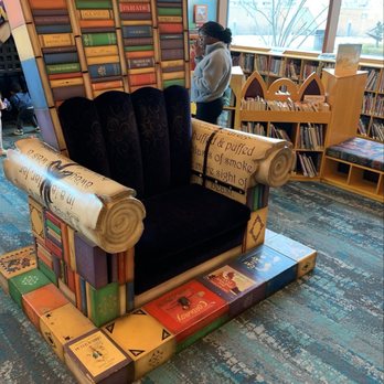 Southfield Public Library - The famous throne chair in the children's section - Libraries Near Me - Southfield, Michigan Southfield Public Library - The famous throne chair in the children's section - Libraries Near Me - Southfield, Michigan