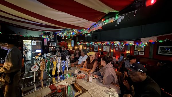 Chez Jay by null