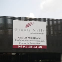 Beauty Nails