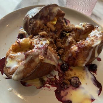 Hatch 44 Cafe - Berry Zest Dutch Babies - Cafes Near Me - Metuchen, New Jersey Hatch 44 Cafe - Berry Zest Dutch Babies - Cafes Near Me - Metuchen, New Jersey