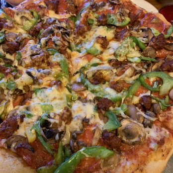 Giovanni's - Masterpiece pizza (medium) - Pizza Near Me - Mammoth Lakes, California Giovanni's - Masterpiece pizza (medium) - Pizza Near Me - Mammoth Lakes, California
