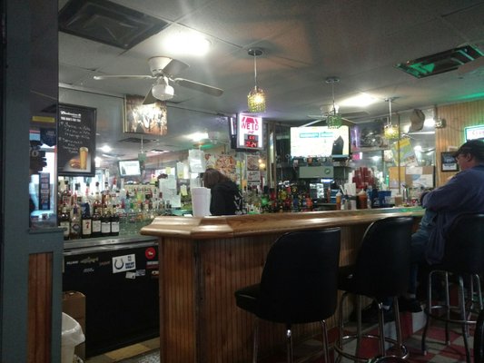 Al's Pub & Pizza 2
