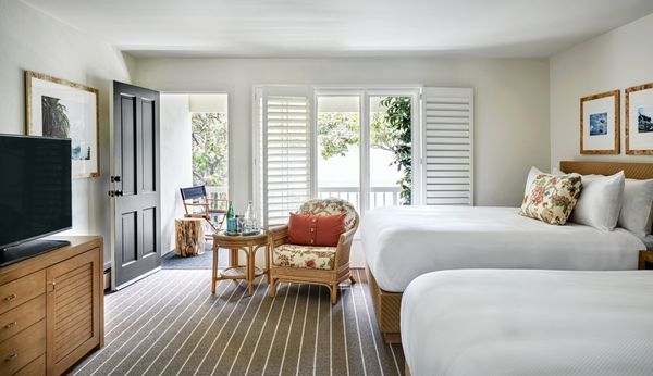 The Hotel Carmel by null