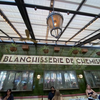 Le Diplomate - Inside garden section - Brasseries Near Me - Washington, DC, District of Columbia