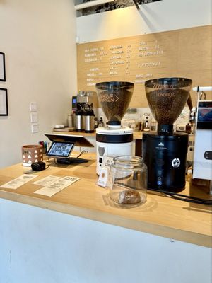 KLVN Coffee Lab by null