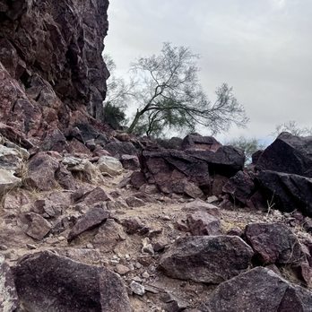 Wind Cave Trail - Hiking Near Me - Mesa, Arizona