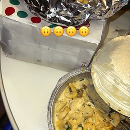 Garlic knots, Tortellini Michael Angelo Garlic knots, Tortellini Michael Angelo