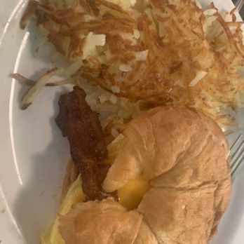 Metro Diner - Croissant bfast sandwich & hashbrowns - American Near Me - Charlotte, North Carolina