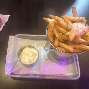 The Oakmont - American Near Me - Indianapolis, Indiana The Oakmont - American Near Me - Indianapolis, Indiana