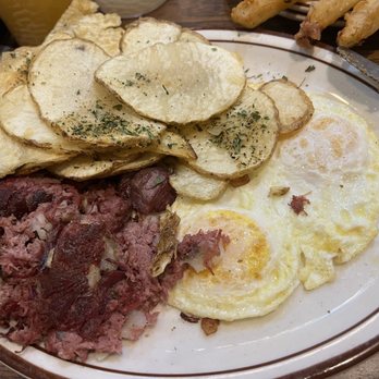 Omelet House - Corned beef and eggs - Breakfast & Brunch Near Me - Las Vegas, Nevada Omelet House - Corned beef and eggs - Breakfast & Brunch Near Me - Las Vegas, Nevada