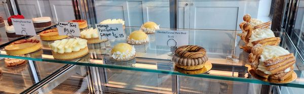 Left Bank Pastry by null