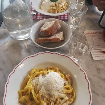 miscusi | pasta fresca - Milano Centrale - Carbonara with bread - Italian Near Me - Milan, Michigan miscusi | pasta fresca - Milano Centrale - Carbonara with bread - Italian Near Me - Milan, Michigan