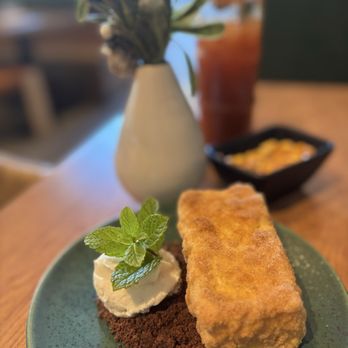 Suspiro - Dessert French toast - Spanish Near Me - San Jose, California