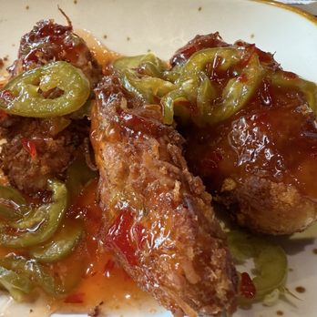 Crooked Hammock Brewery - Coconut pineapple jalapeño wings - New American Near Me - Lewes, Delaware Crooked Hammock Brewery - Coconut pineapple jalapeño wings - New American Near Me - Lewes, Delaware