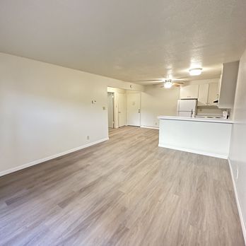 Granada Garden Apts - Updated 1 bedroom unit - Apartments Near Me - Santa Cruz, California Granada Garden Apts - Updated 1 bedroom unit - Apartments Near Me - Santa Cruz, California