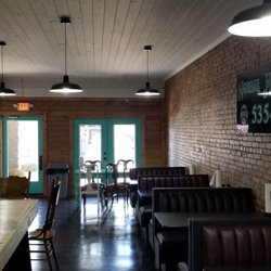 Norma Helen's Deli - Interior