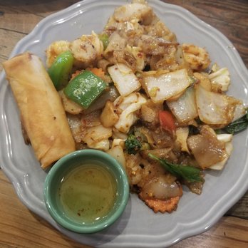 EatThai - Pad Kee Mao with shrimp, regular portion size. - Thai Near Me - Indianapolis, Indiana