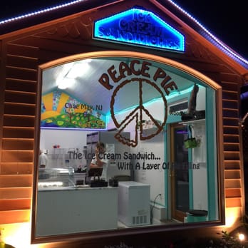 Peace Pie - Night view! - Ice Cream & Frozen Yogurt Near Me - Cape May, New Jersey Peace Pie - Night view! - Ice Cream & Frozen Yogurt Near Me - Cape May, New Jersey