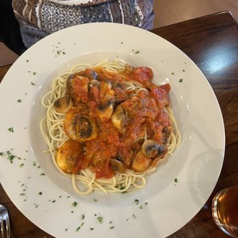 Scisciano Italia - Spaghetti with Mushrooms - Italian Near Me - San Antonio, Texas