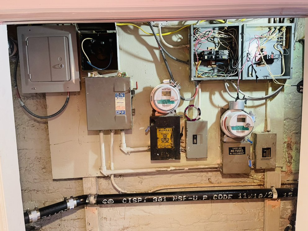 Slide of Roldan Electric & Plumbing Services