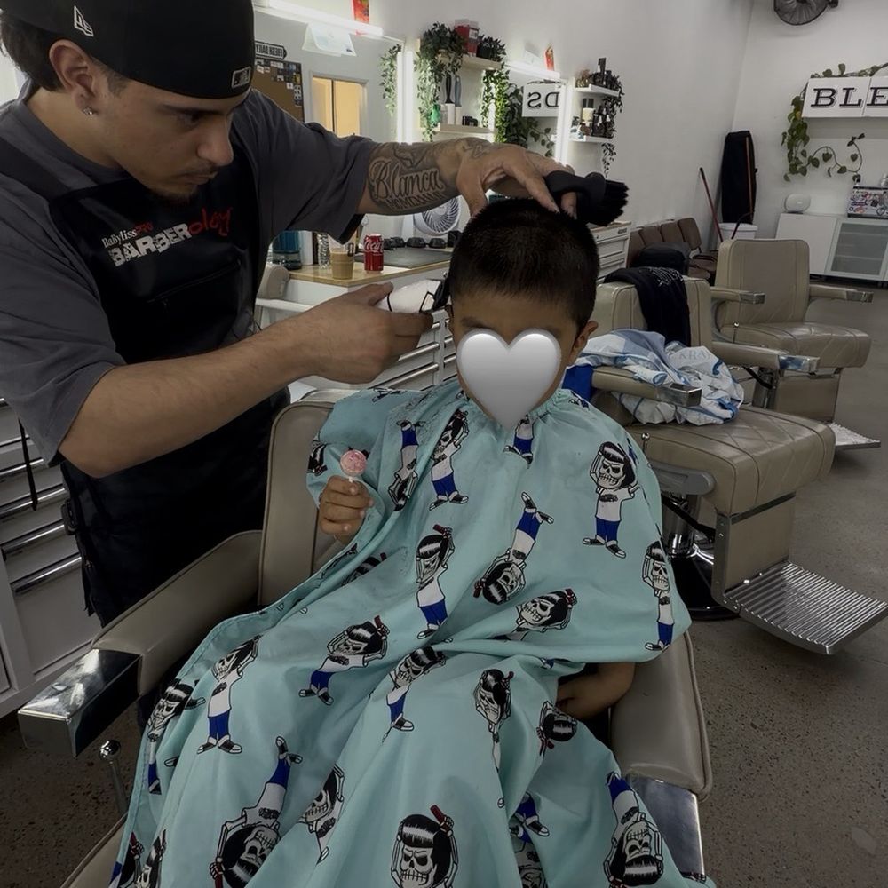 Blends Barbershop - Barbers Near Me - Santa Ana, California Blends Barbershop - Barbers Near Me - Santa Ana, California