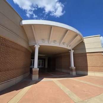 The Jones Center - Recreation Centers Near Me - Springdale, Arkansas The Jones Center - Recreation Centers Near Me - Springdale, Arkansas