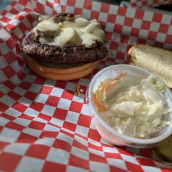 Kratzy's Bar and Grill