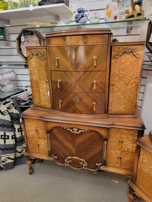 Ella Grace Marketplace by null