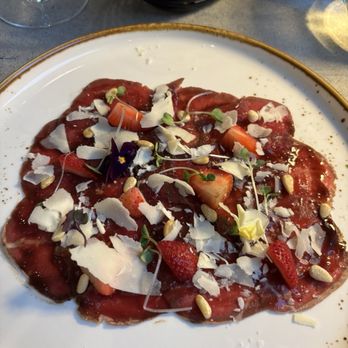 Table - Beef carpaccio - Breakfast & Brunch Near Me - Quebec City, Quebec