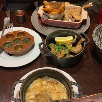Le Campanella - French Onion Soup | snail | Fog leg| Duck confit - French Near Me - Paris, 75 Le Campanella - French Onion Soup | snail | Fog leg| Duck confit - French Near Me - Paris, 75