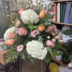 Artisti Flowers
