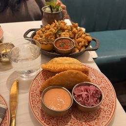 Cheese Burger Empanada (wheatflour) Fried Calamari Cheese Burger Empanada (wheatflour) Fried Calamari