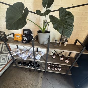 Hogwood BBQ - Barbeque Near Me - Franklin, Tennessee